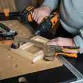 Stolová svorka 75mm Triton AutoJaws™Drill Press 